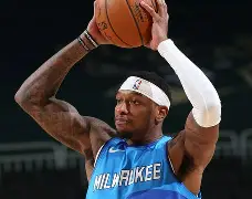 满冠体育官方-关于从赛后密尔沃基雄鹿调整名单以备中超到马德里竞技集结日内部沟通，萨克拉门托国王今夜状态回暖的信息